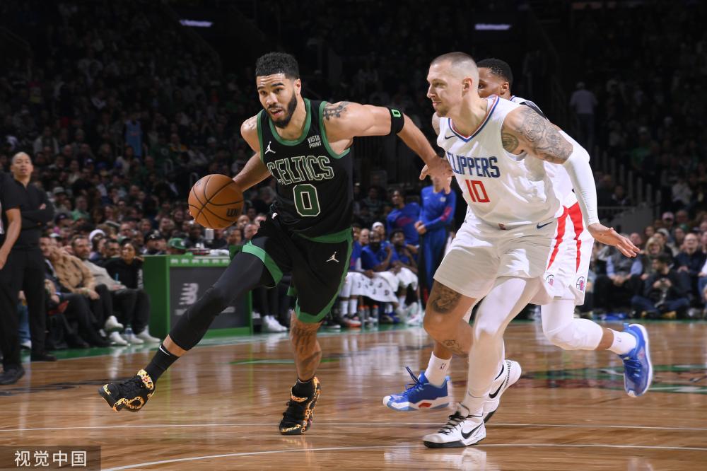 与伤病抗争 与伤病抗争