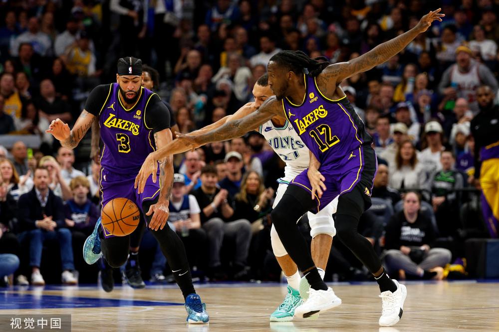 而科莫有意 而科莫有意