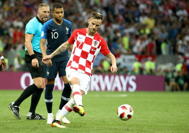 多次威胁的 多次威胁的